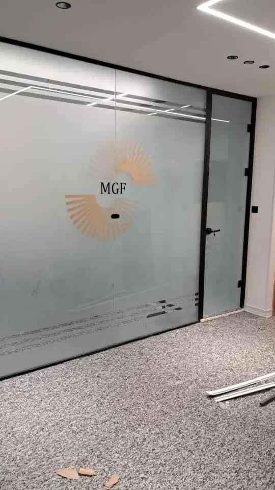 شیشه سکوریت و درب برقی|خدمات پیشه و مهارت|شیراز, شهرک مدرس|دیوار