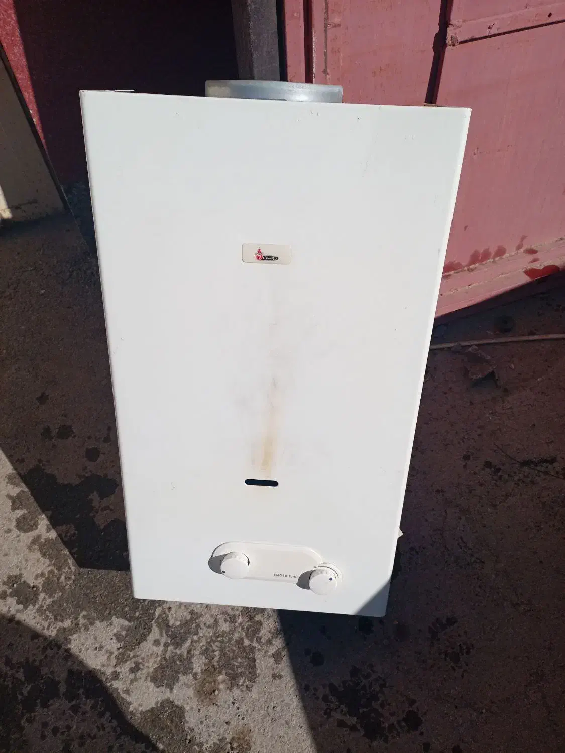 ابگرمن دیواری4118|آبگرمکن، پکیج، شوفاژ|قروه, |دیوار