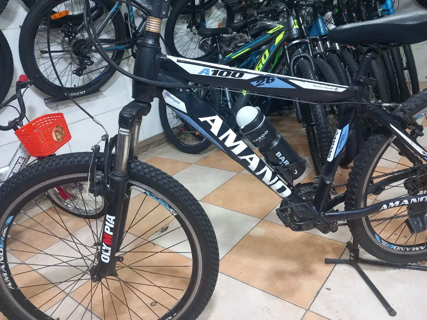 ۲۶ آلومینیوم آمانو شیمانو تایوان(رحیمی قائم مقام)|دوچرخه، اسکیت، اسکوتر|اراک, |دیوار