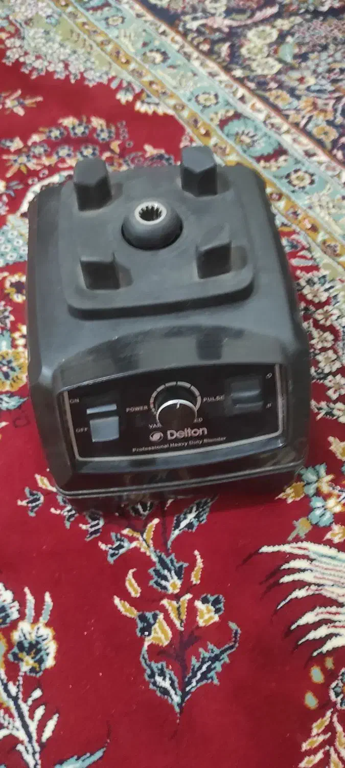 با سلام یک عدد دستگاه مخلوط کن|آبمیوهگیر و آبمرکباتگیر|اراک, |دیوار