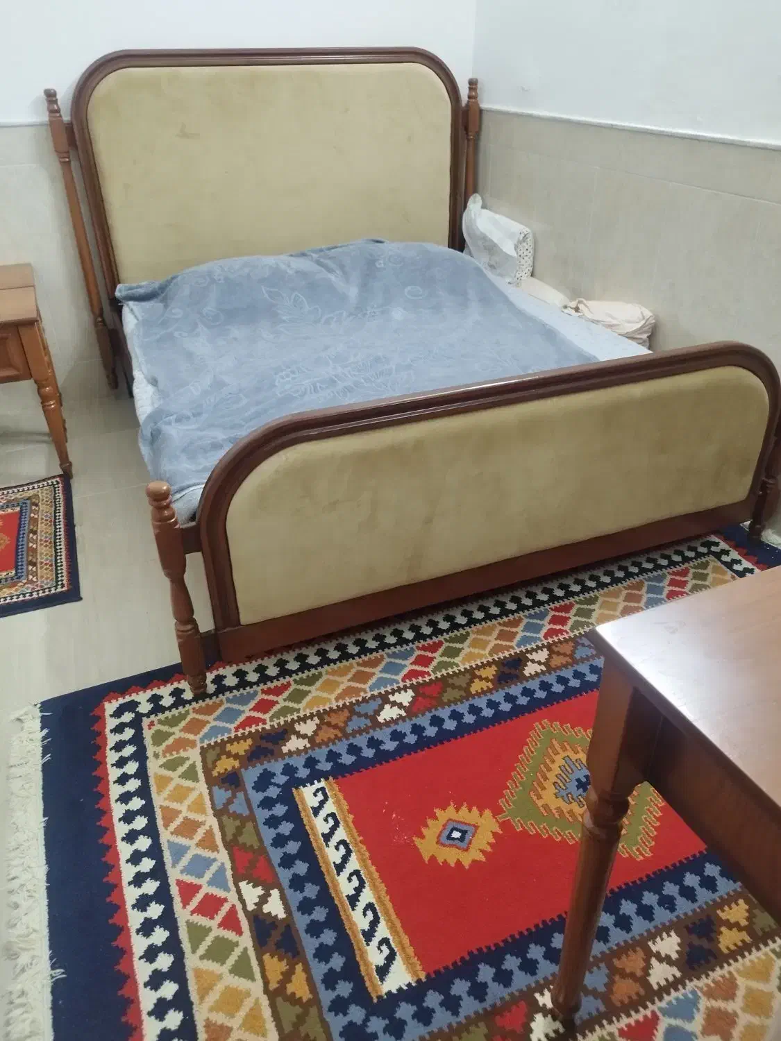 سرویس خواب دونفره|تخت و سرویس خواب|قم, باجک دو|دیوار