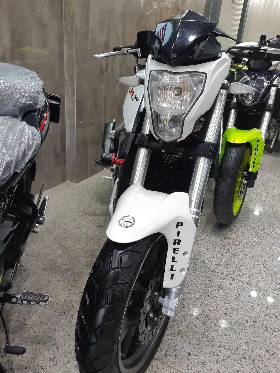 بنلی ۲۵۰cc تک سیلندر اقساط|موتورسیکلت|اصفهان, عسگریه|دیوار