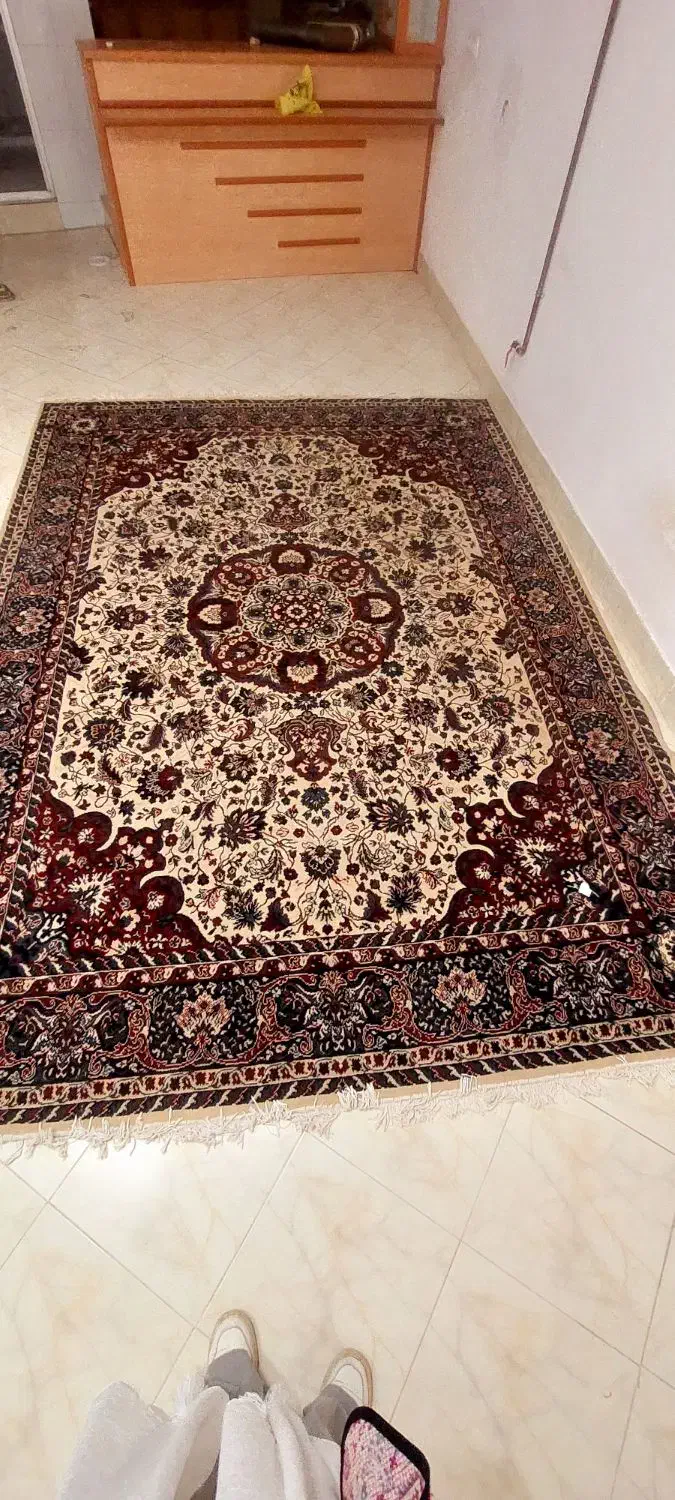 فرش ۹ متری ۲/۵در۳/۵|فرش|اسفراین, |دیوار