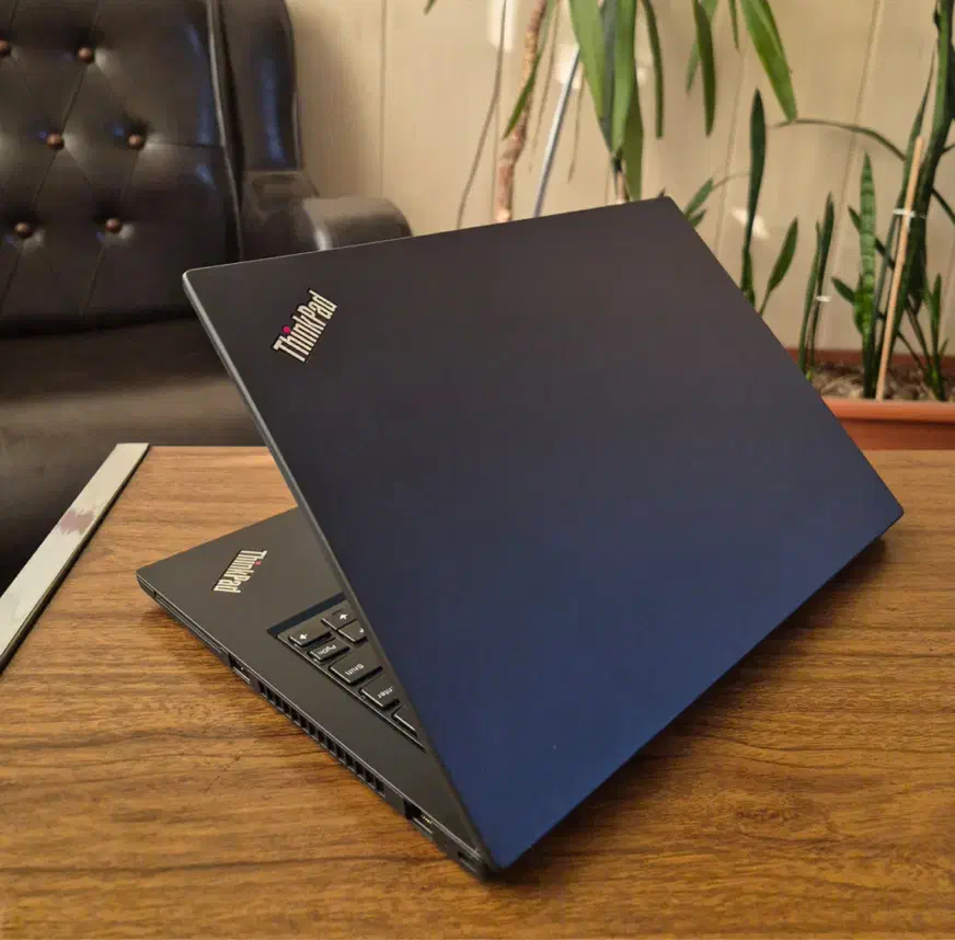 Lenovo T14|رایانه همراه|تهران, فلسطین (میدان انقلاب)|دیوار