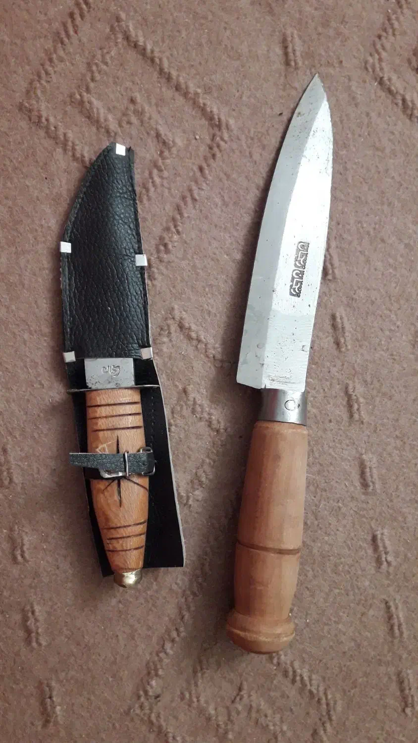چاقو قصابی|کلکسیون اشیاء عتیقه|اصفهان, امیرعرب|دیوار