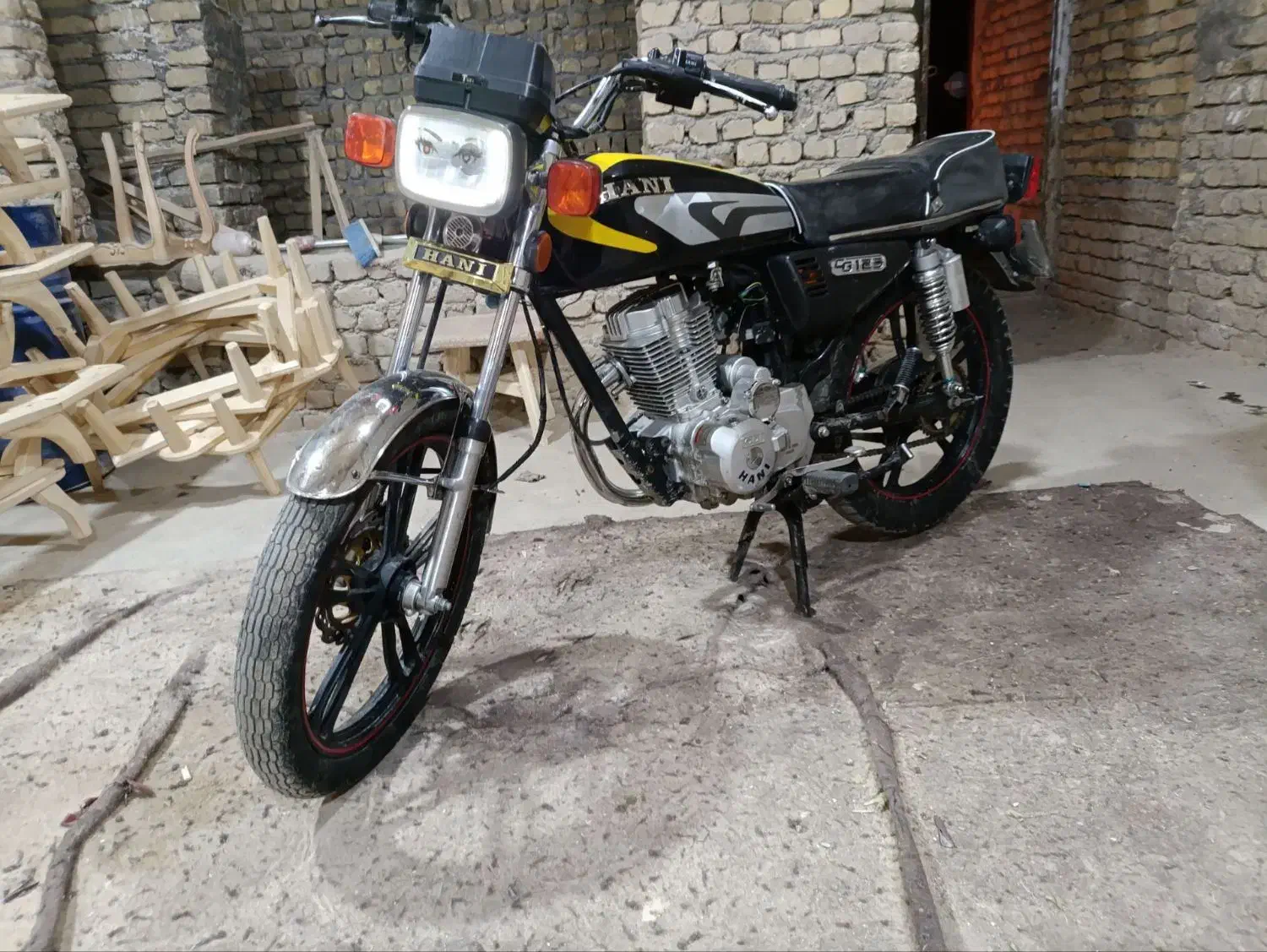 هانی 1402|موتورسیکلت|مشهد, خواجه ربیع|دیوار