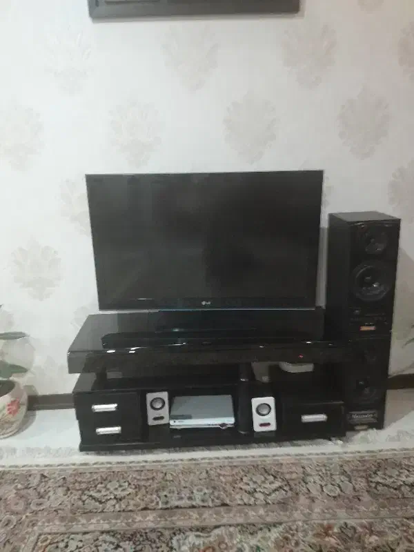 مبلمان کلاسیک|مبلمان خانگی و میز عسلی|گلستان (تهران), |دیوار