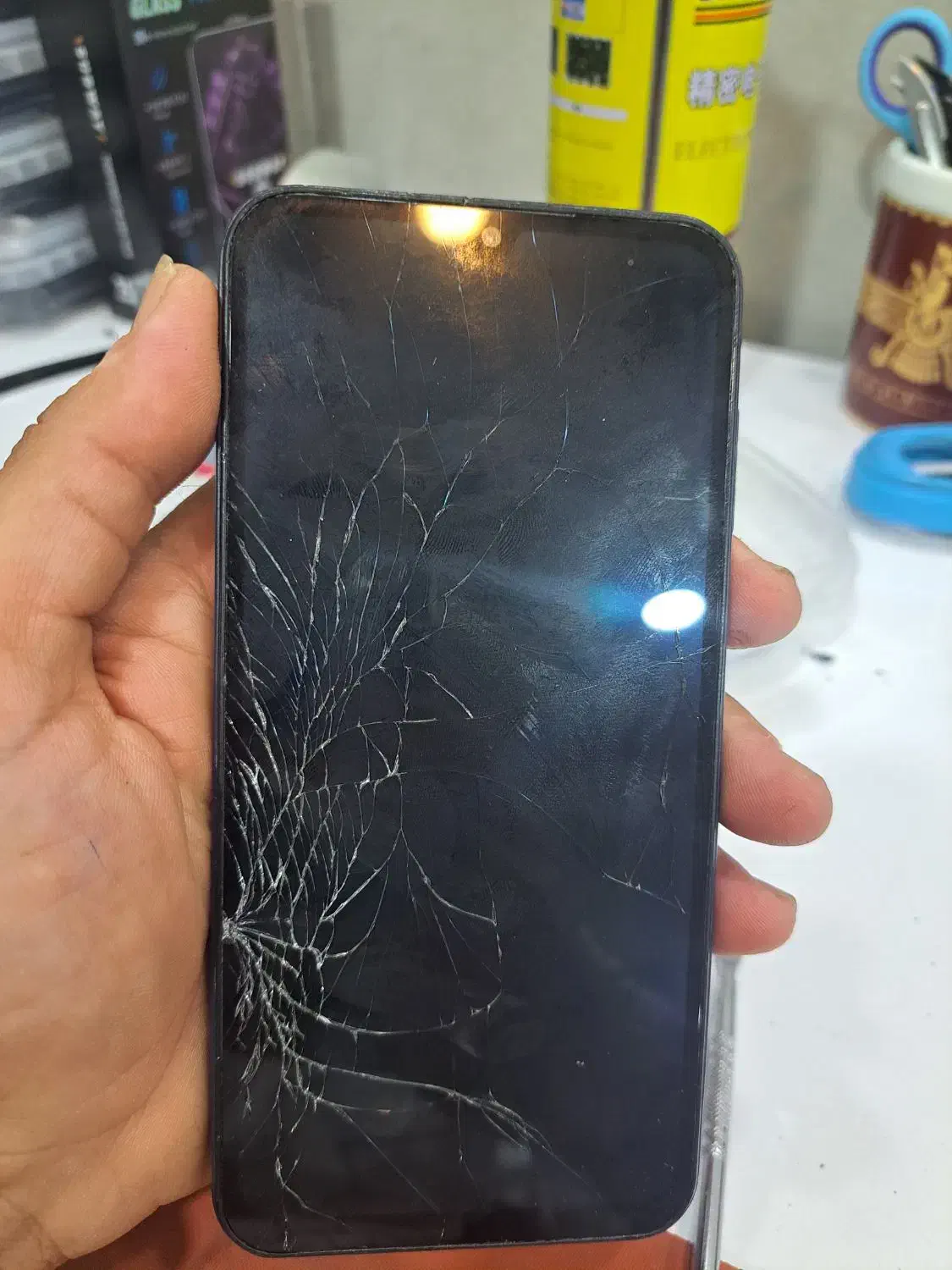 گروه تخصصی احیای انواع  lcd های موبایل|خدمات رایانهای و موبایل|شیراز, شهرک والفجر|دیوار