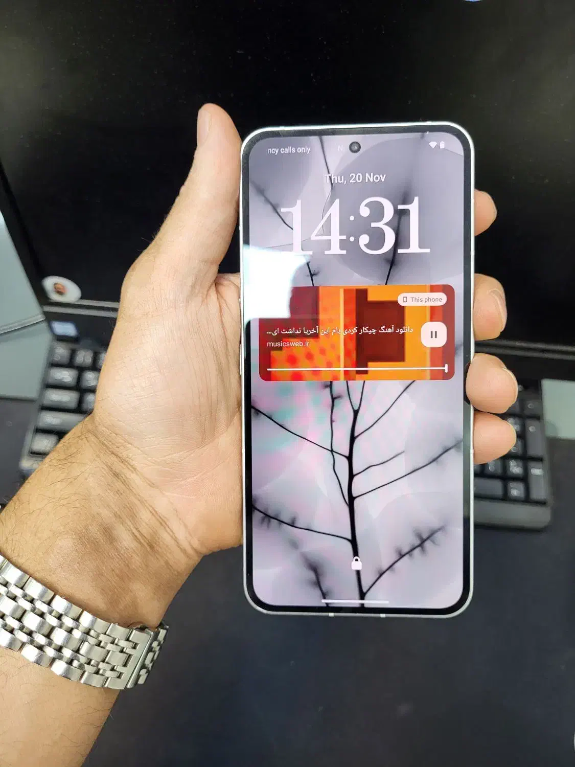 ناتینگ فون ۲ مدل a065 از دم قسط با ۶ ماه گارانتی|موبایل|اصفهان, مفتح|دیوار