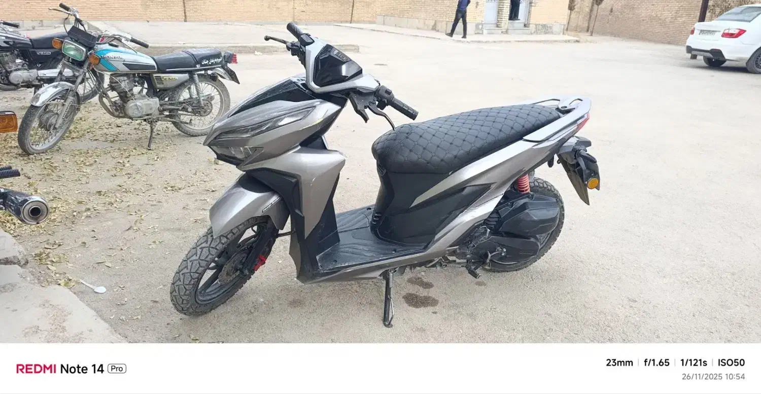 موتور کلیک|موتورسیکلت|لردگان, |دیوار