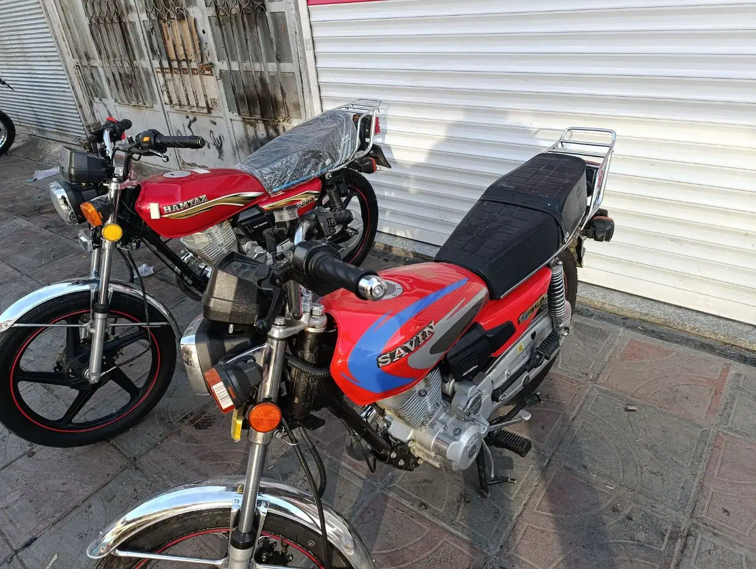 موتور ساوین 1402|موتورسیکلت|بروجرد, |دیوار