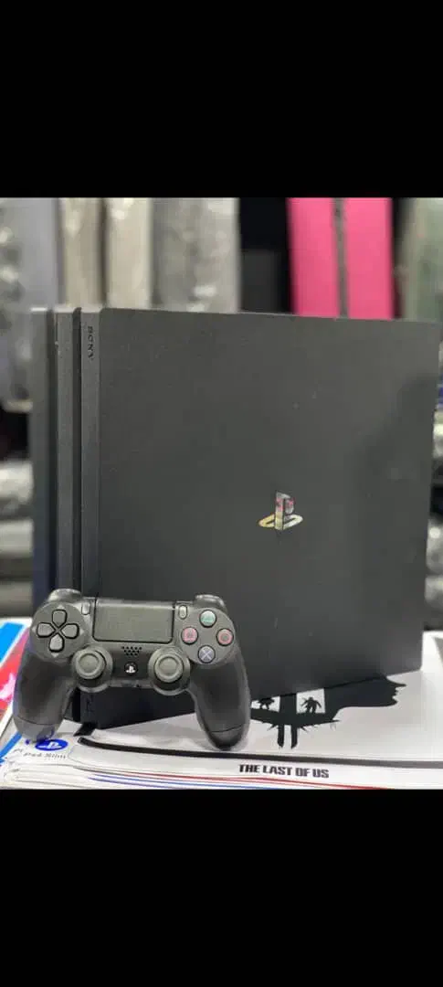 فروش ps4 pro یک ترابایت|کنسول، بازی ویدئویی و آنلاین|ایلام, |دیوار