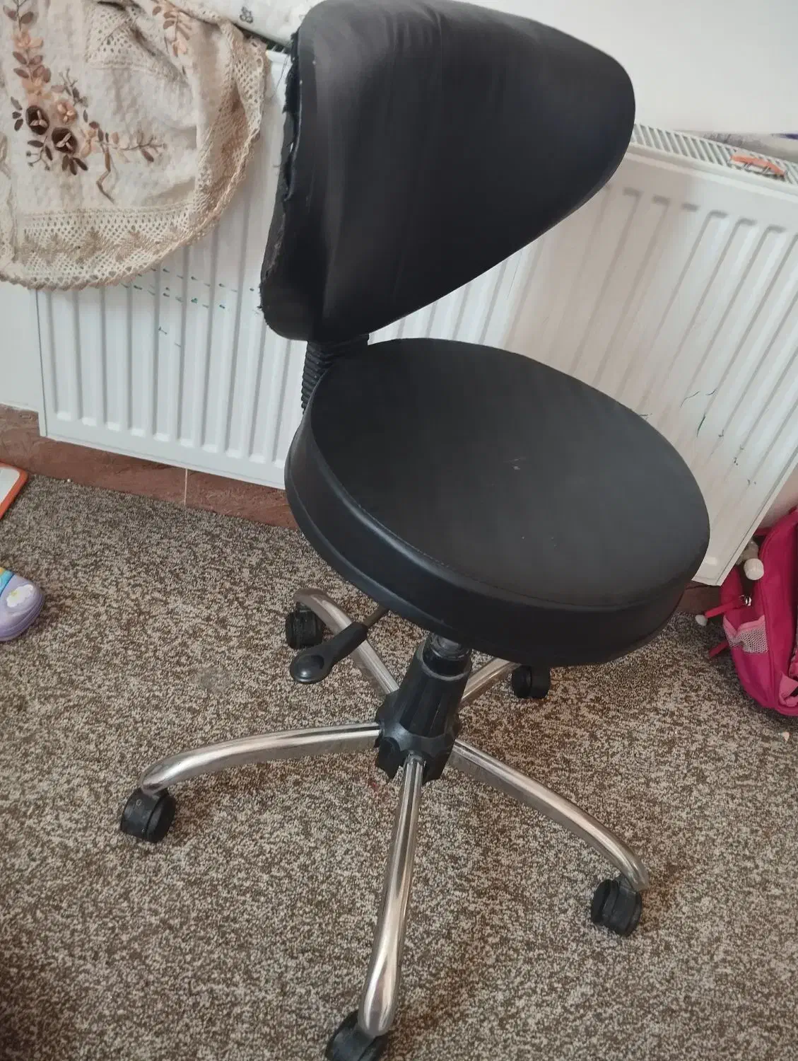 صندلی استادکار|صندلی و نیمکت|یزد, |دیوار