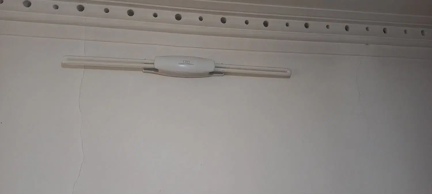 مهتابی|لامپ و چراغ|رباطکریم, رباطکریم|دیوار