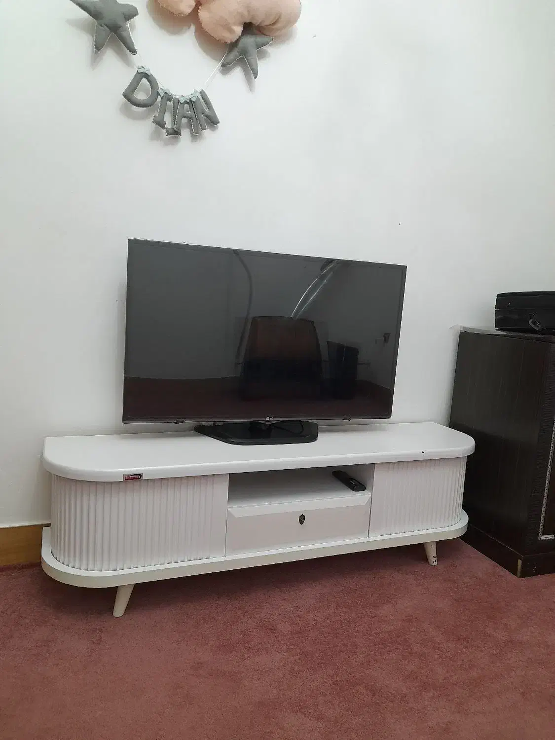 میزتلویزیون|میز تلویزیون|مهاباد (آذربایجان غربی), |دیوار