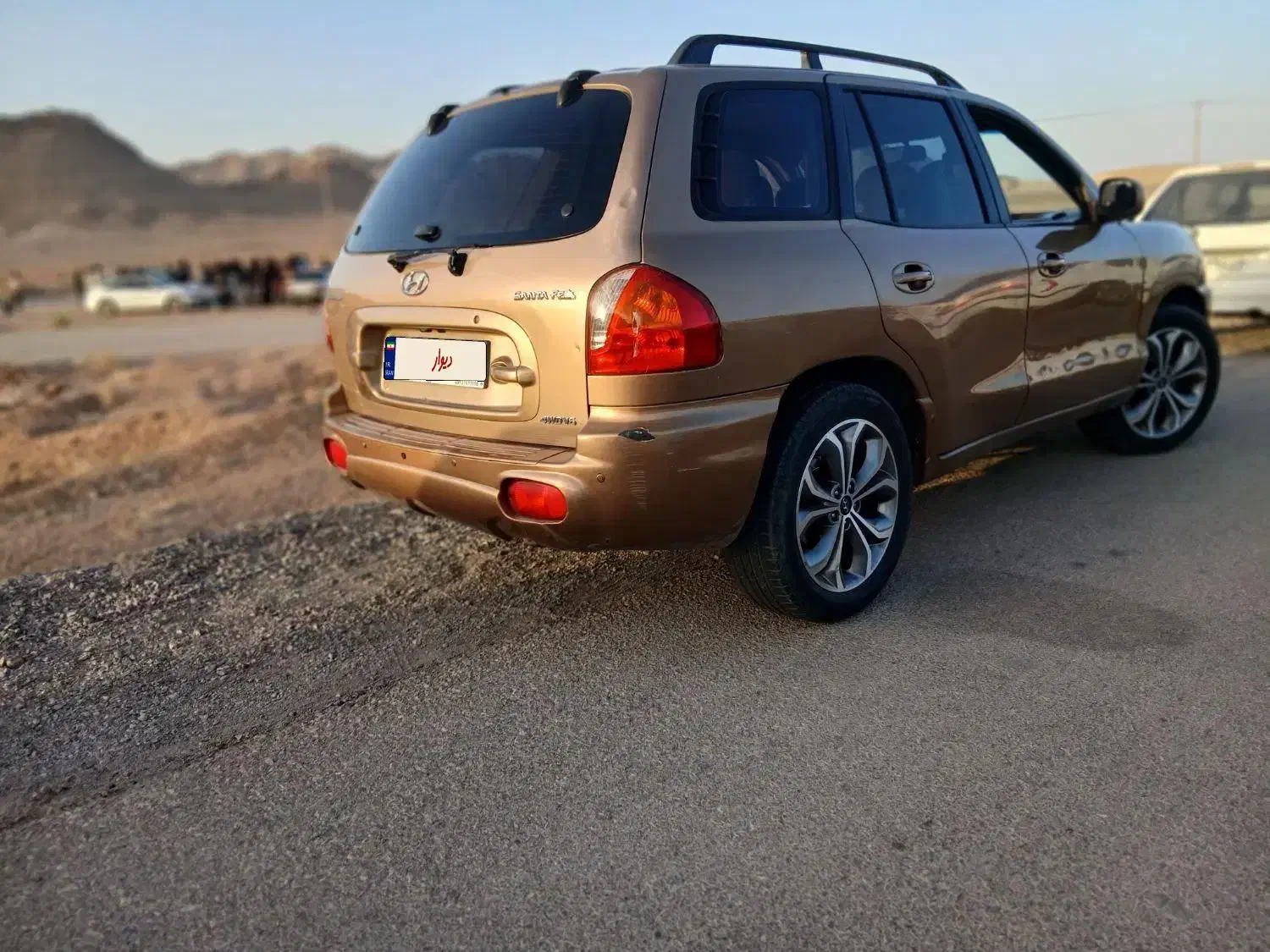 سانتافه سفارتی|خودرو سواری و وانت|اصفهان, دستگرده|دیوار