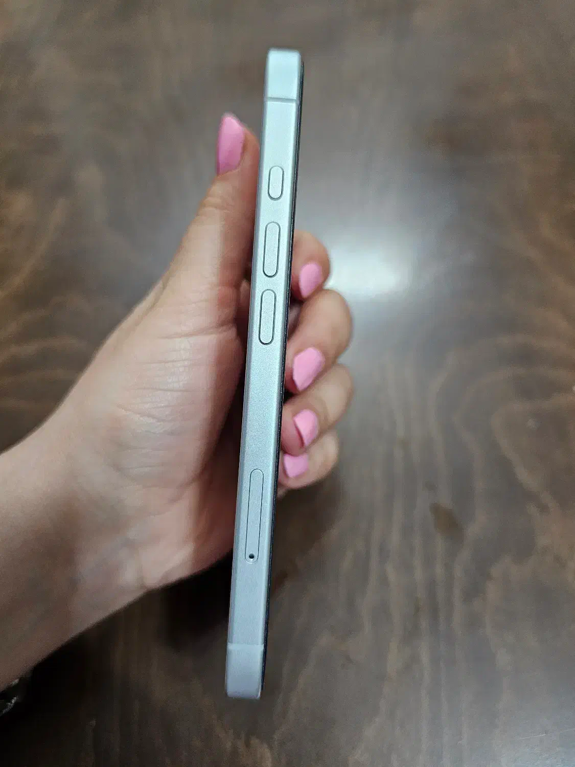 گوشی آیفون ۱۶ نرمال|موبایل|اصفهان, نقش جهان|دیوار