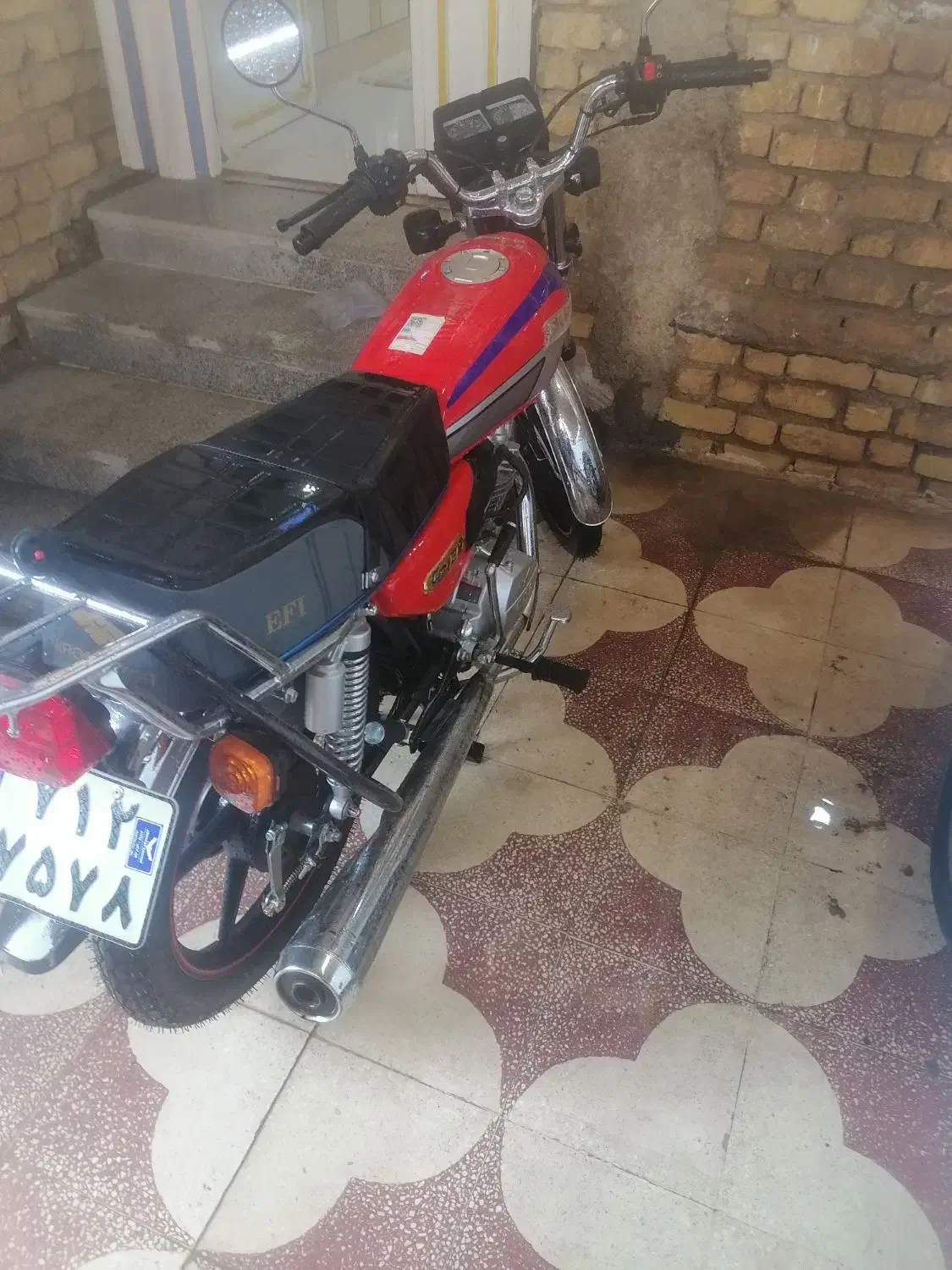 فروش موتور خشک|موتورسیکلت|شیراز, گچی|دیوار