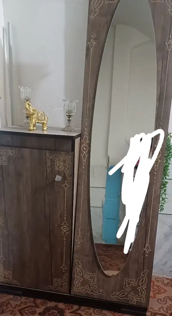 جاکفشی و میز تلویزون|جاکفشی، کمد، دراور|قدس, شهر‌قدس|دیوار