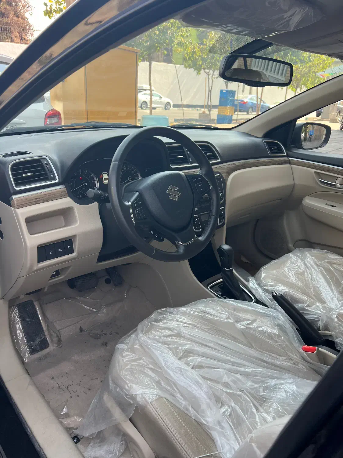 سوزوکی سیاز ۲۰۲۴ صفر|خودرو سواری و وانت|تهران, باغ فیض|دیوار