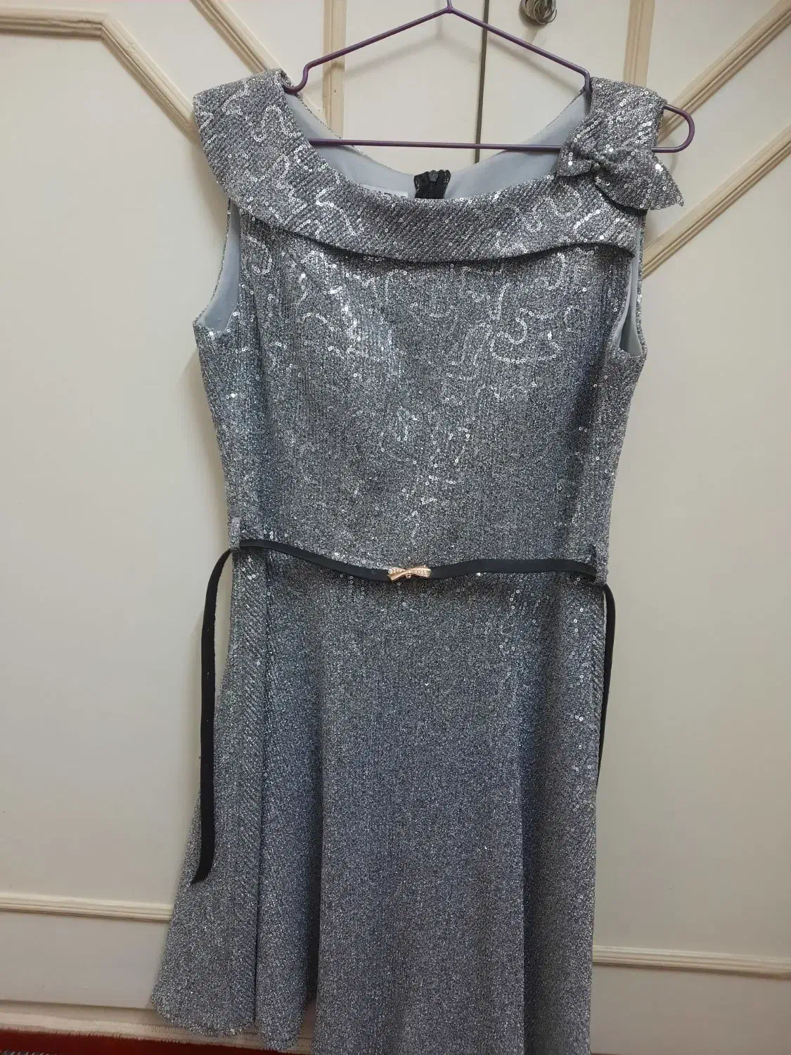 لباس مجلسی|لباس|رامیان, |دیوار