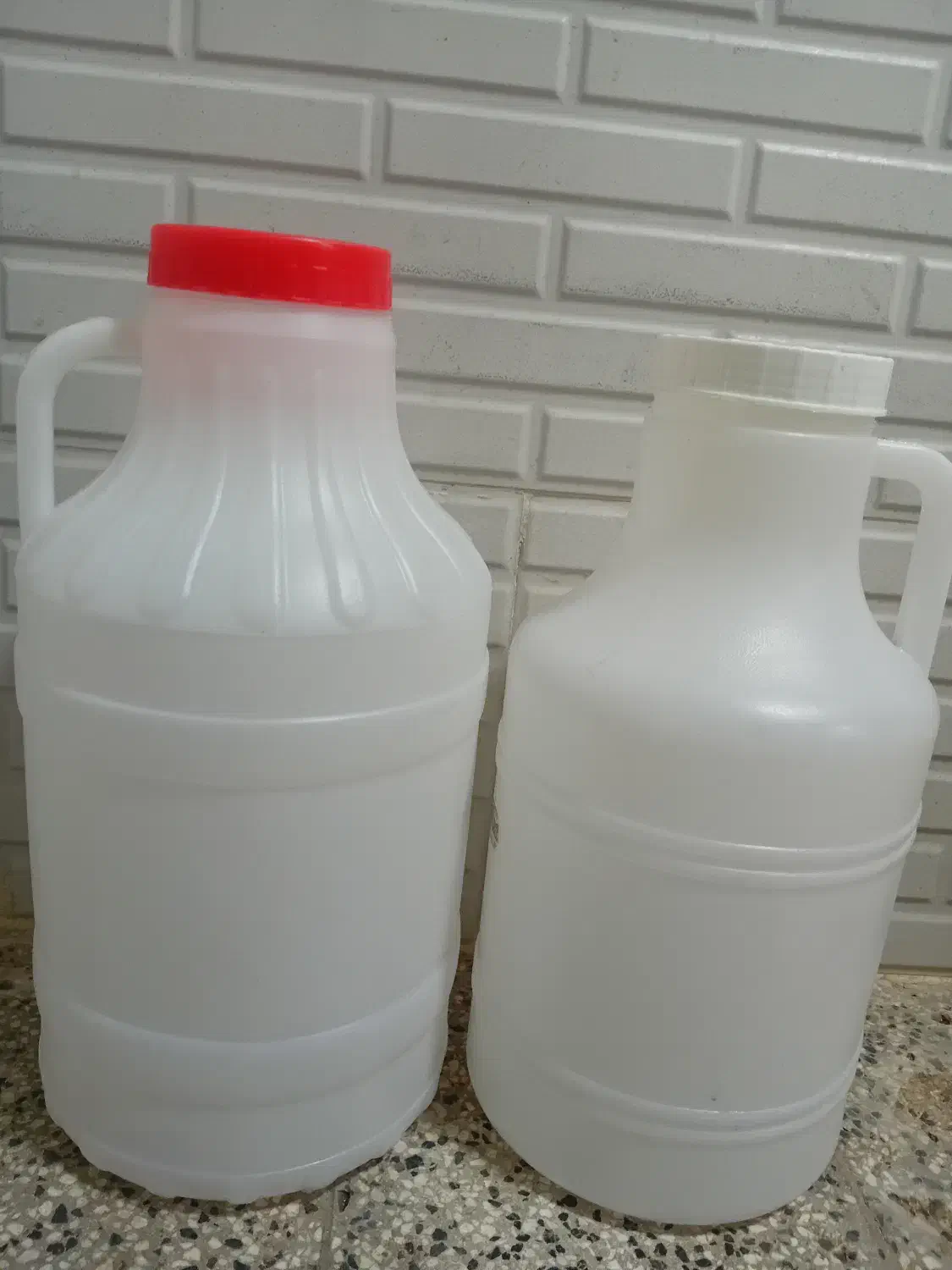 فروش دبه خیارشوری|ظروف نگهدارنده، پلاستیکی، یک‌بارمصرف|شاهرود, |دیوار