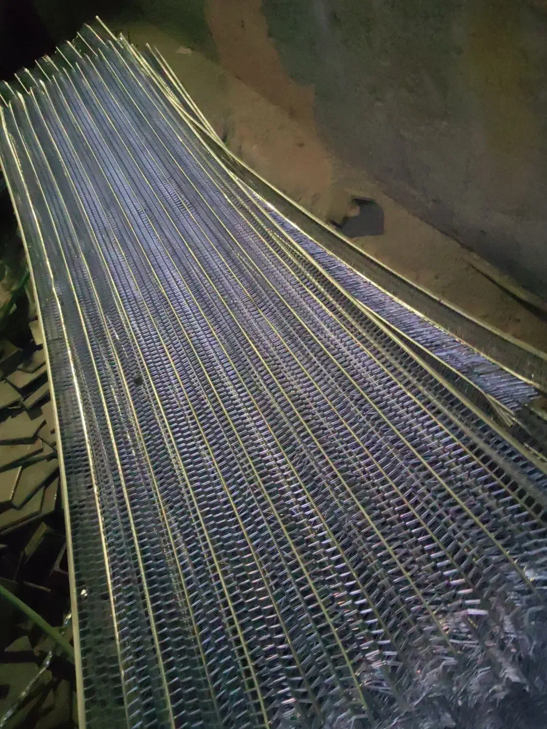 ورق کرکره. سقف شیروانی|مصالح و تجهیزات ساختمان|ماهان, |دیوار