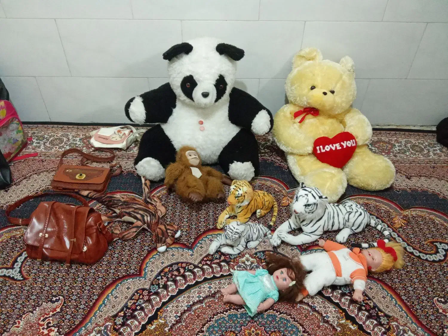 درحد|اسباب‌بازی بچه|رباط‌کریم, رباط‌کریم|دیوار