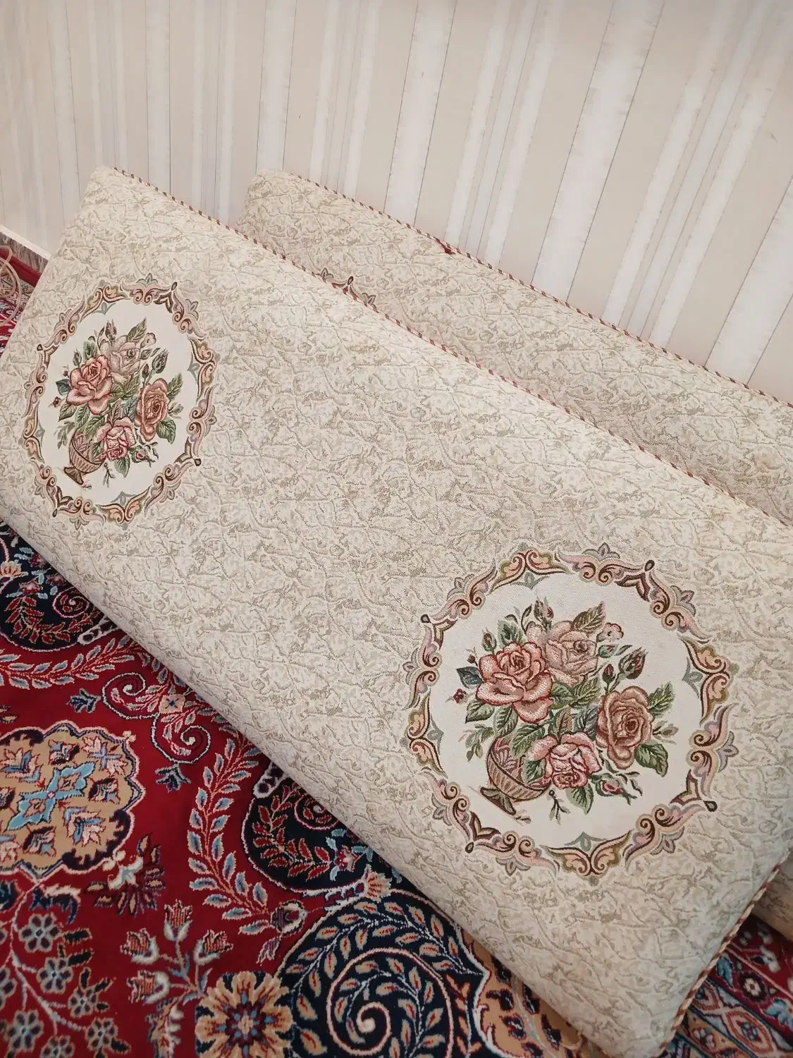 پشتی|پشتی|شوشتر, |دیوار