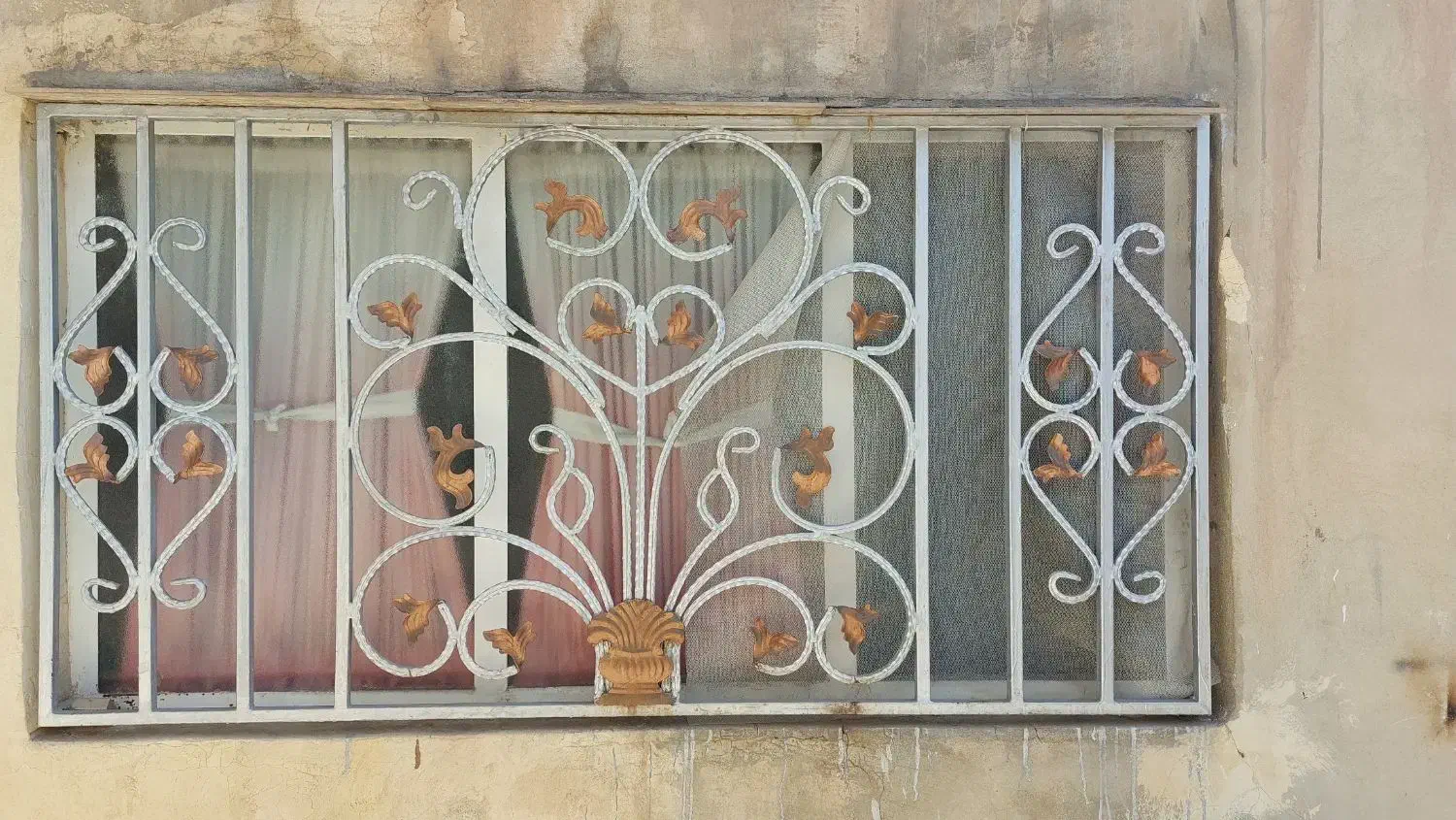 در وپنجره در حدنو|مصالح و تجهیزات ساختمان|آبیک, |دیوار