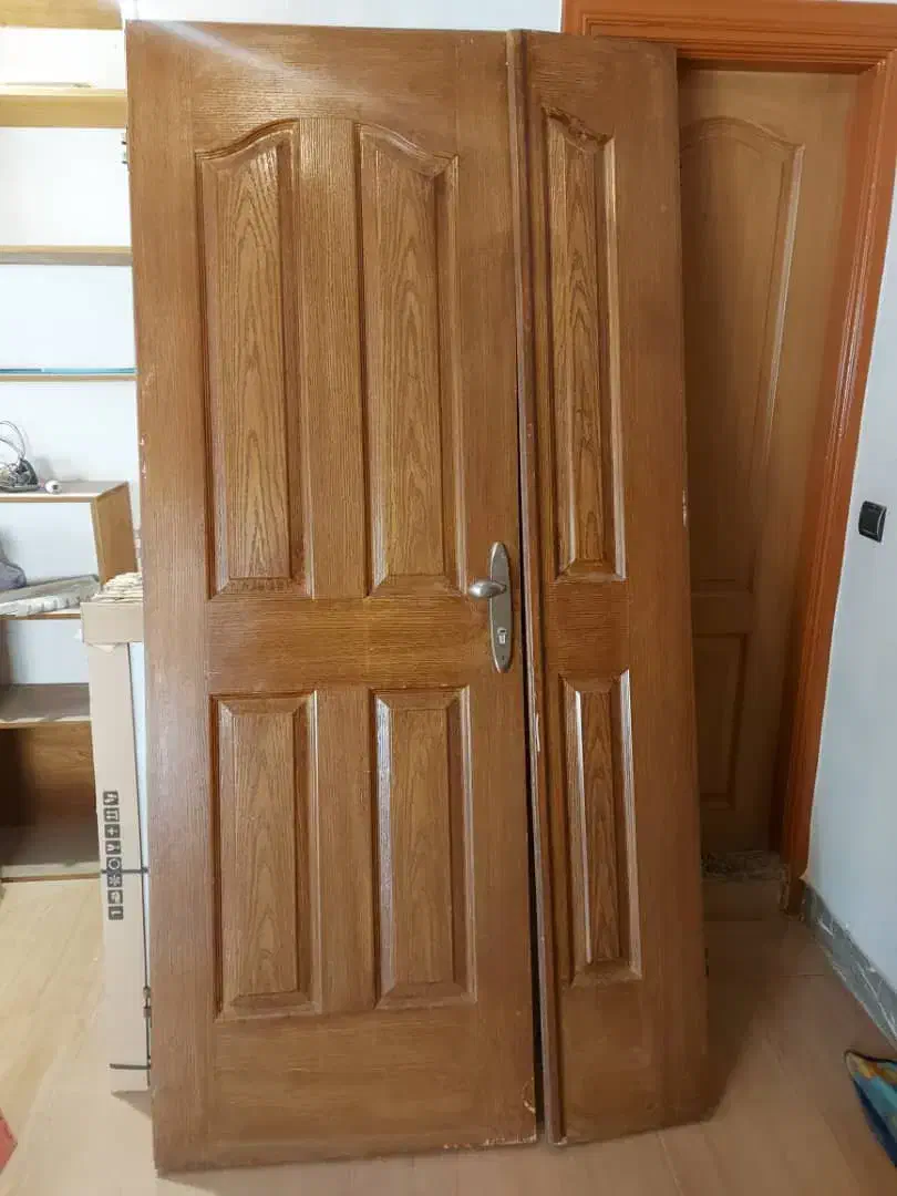 درب ورودی یک لت و نیم به عرض ۱۱۵ و گارد اهنی|مصالح و تجهیزات ساختمان|گرگان, |دیوار