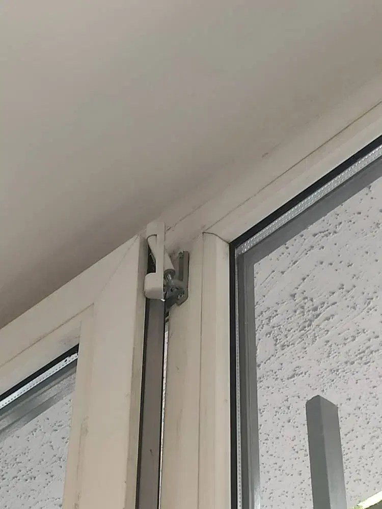 نصاب تعمیرات تخصصی رگلاژ درب پنجره آلومینیوم UPVC|خدمات پیشه و مهارت|تهران, پاسداران|دیوار