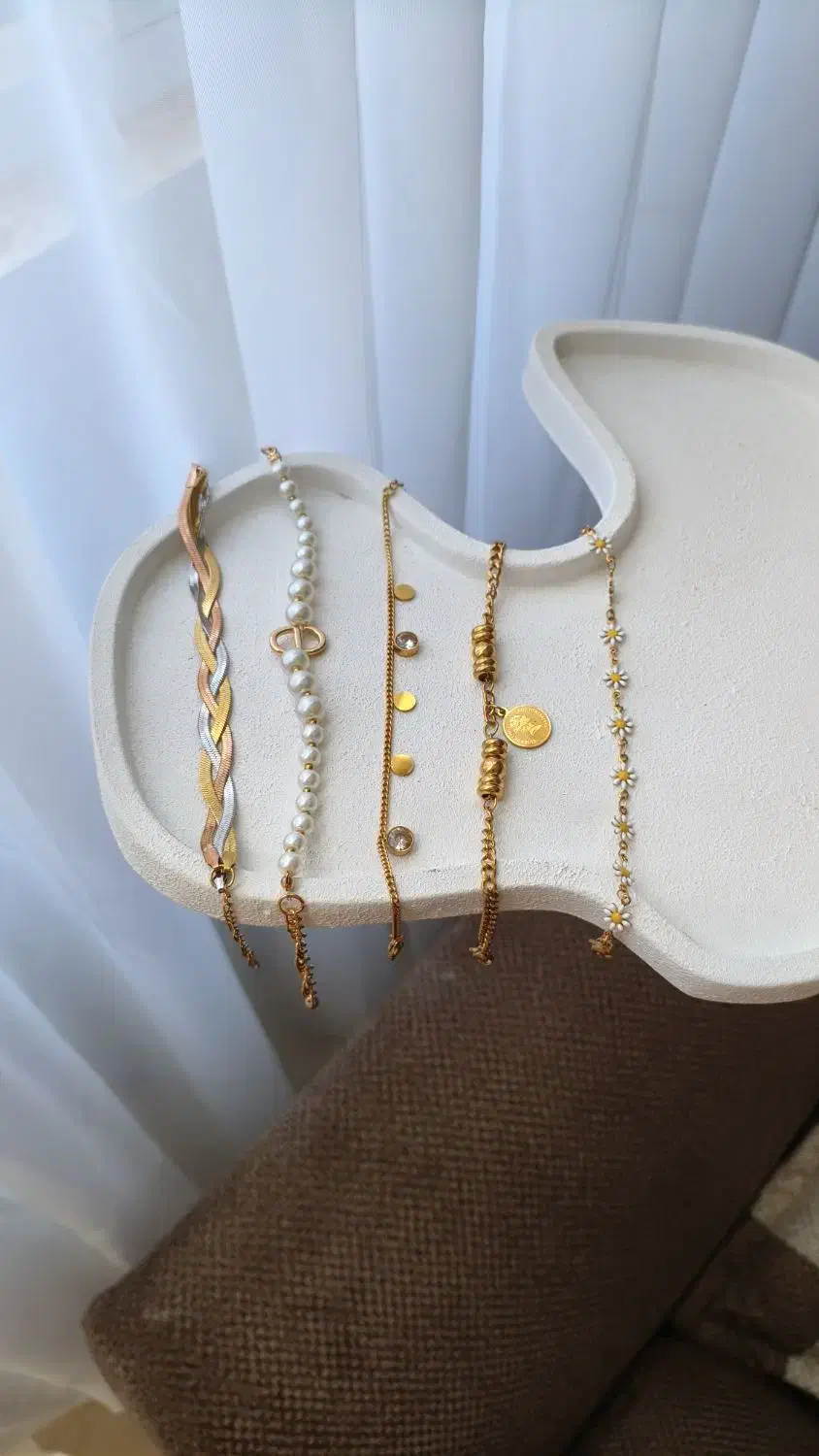 دستبند های استیل آویز|بدلیجات|گلبهار, شهر جدید گلبهار|دیوار