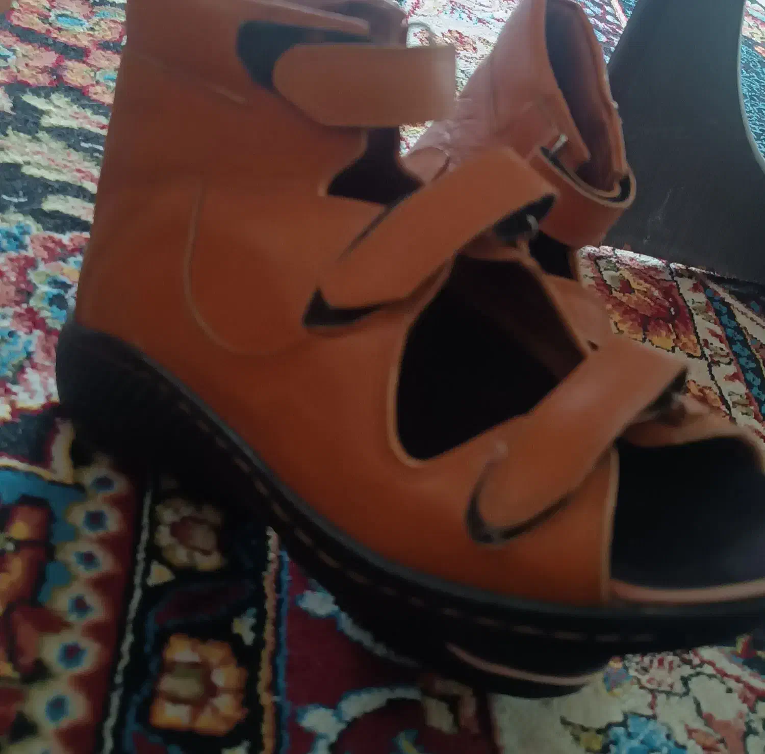 یه جفت صندل نو|کیف، کفش، کمربند|مسجد سلیمان, |دیوار