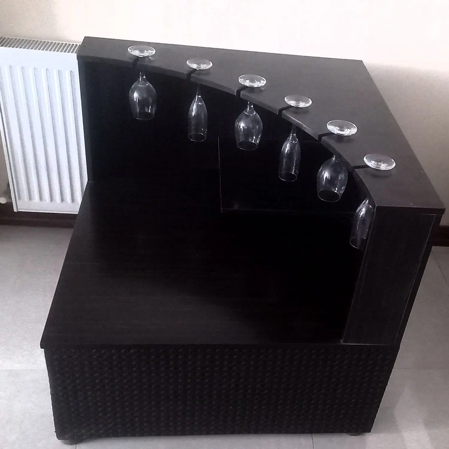 میز|بوفه، ویترین، کنسول|اصفهان, آهنگران|دیوار