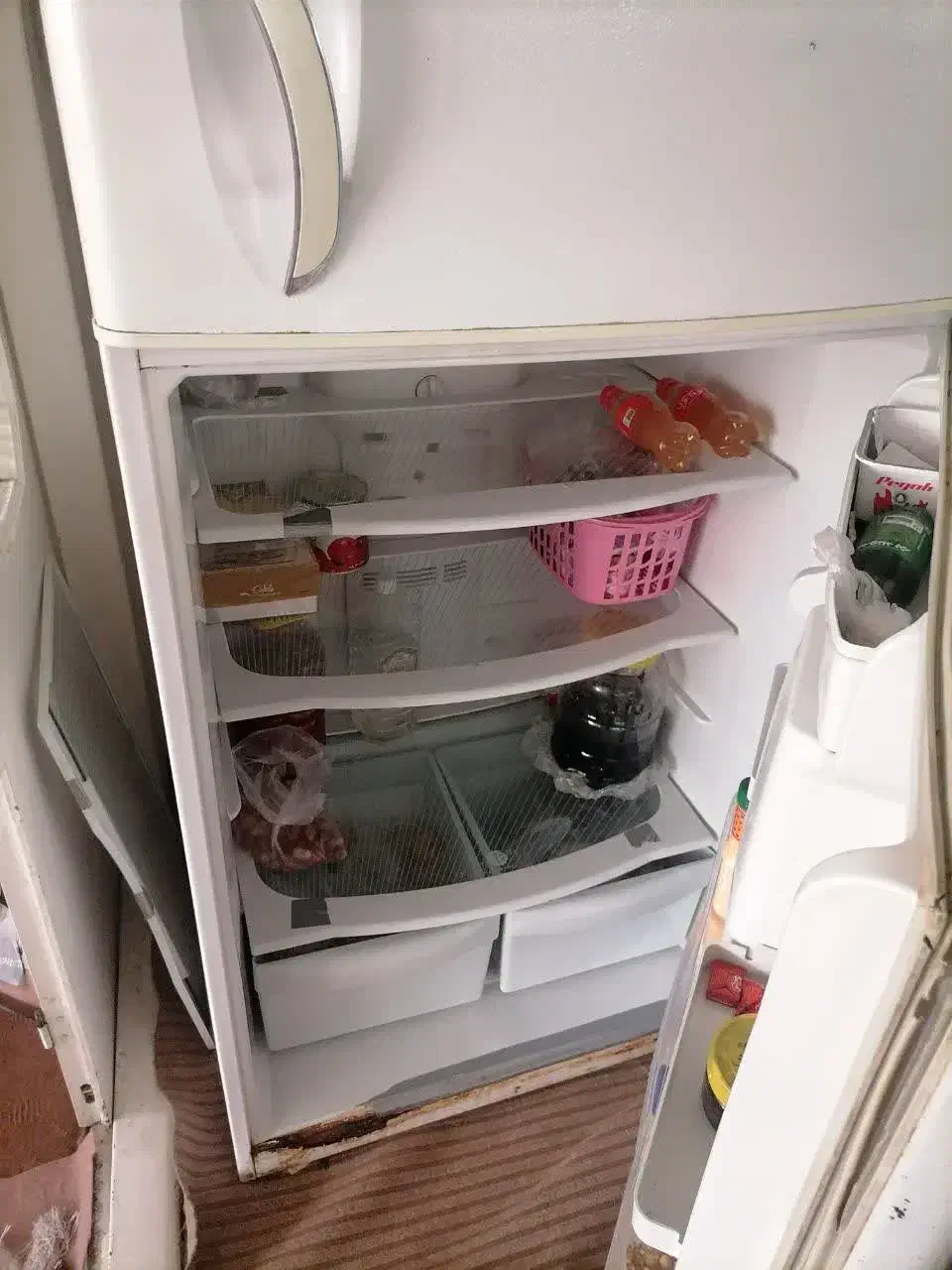 یخچال و فریزر بدون برفک|یخچال و فریزر|قم, باجک دو|دیوار