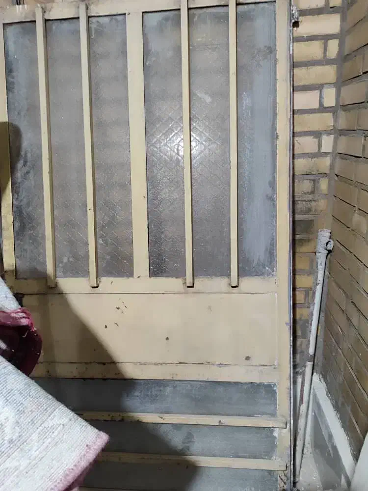 درب اهنی و در چوبی|مصالح و تجهیزات ساختمان|اهواز, کوی صادقیه|دیوار