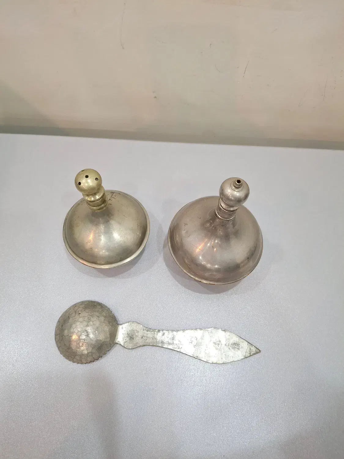 جای نمک وفلفل وقاشق|کلکسیون اشیاء عتیقه|تهران, حسن‌آباد|دیوار