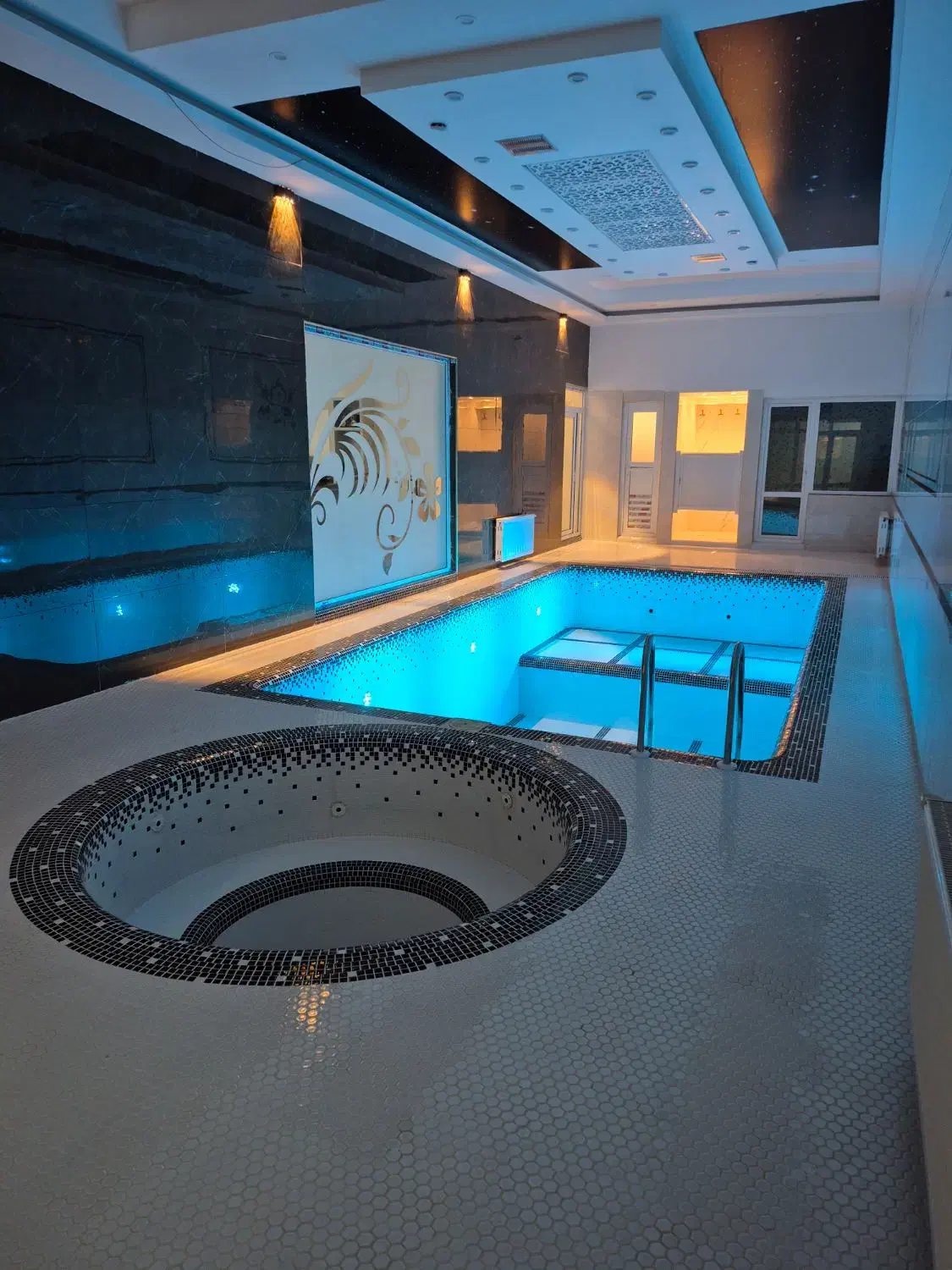 اجاره باغ صفر استخرداخل آبگرم|اجارهٔ کوتاه‌مدت ویلا و باغ|مشهد, میان ولایت|دیوار