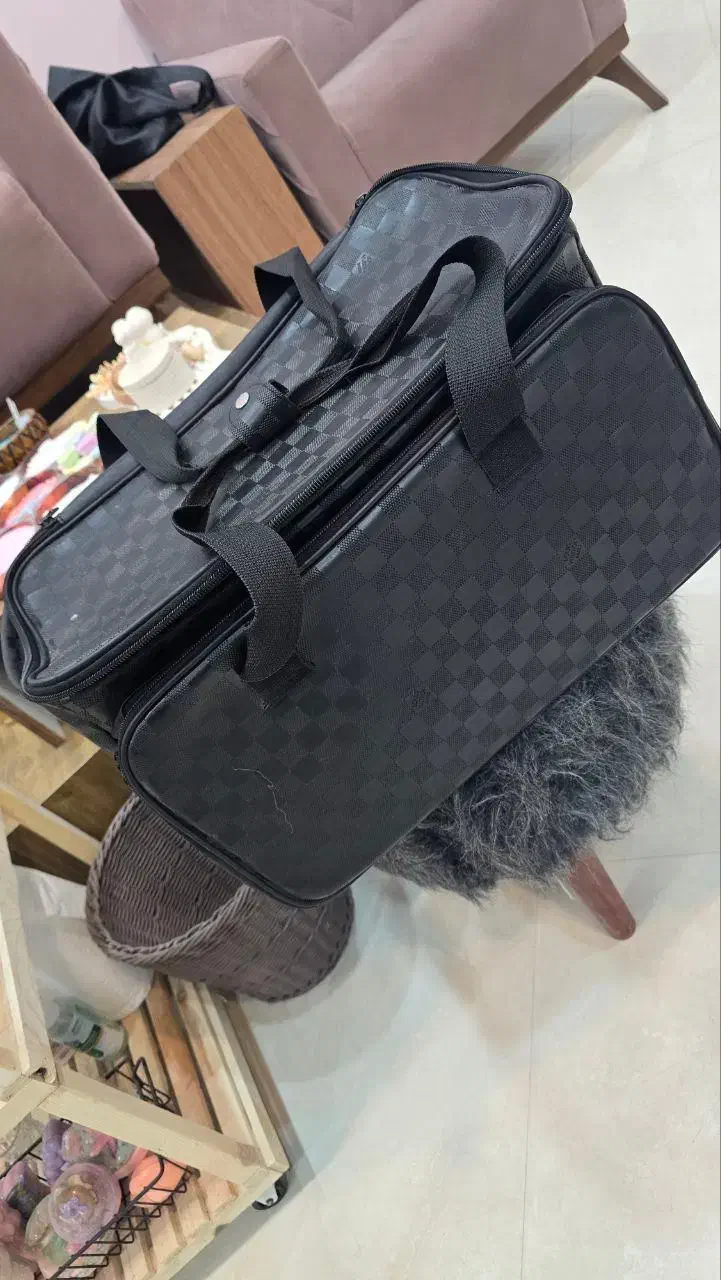 لوازم کاربردی|آرایشی، بهداشتی، درمانی|تایباد, |دیوار