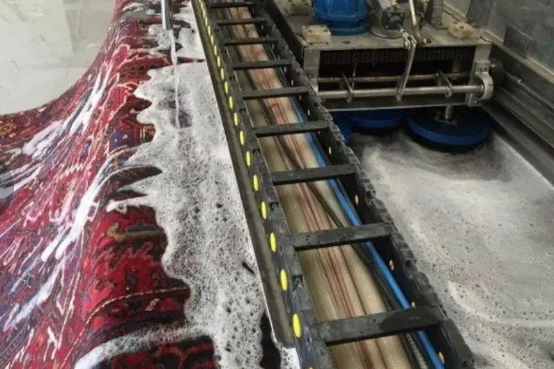 قالیشوییفرشقرمز ـ هرمترفرشسیهزار|خدمات نظافت|خرمآباد, |دیوار