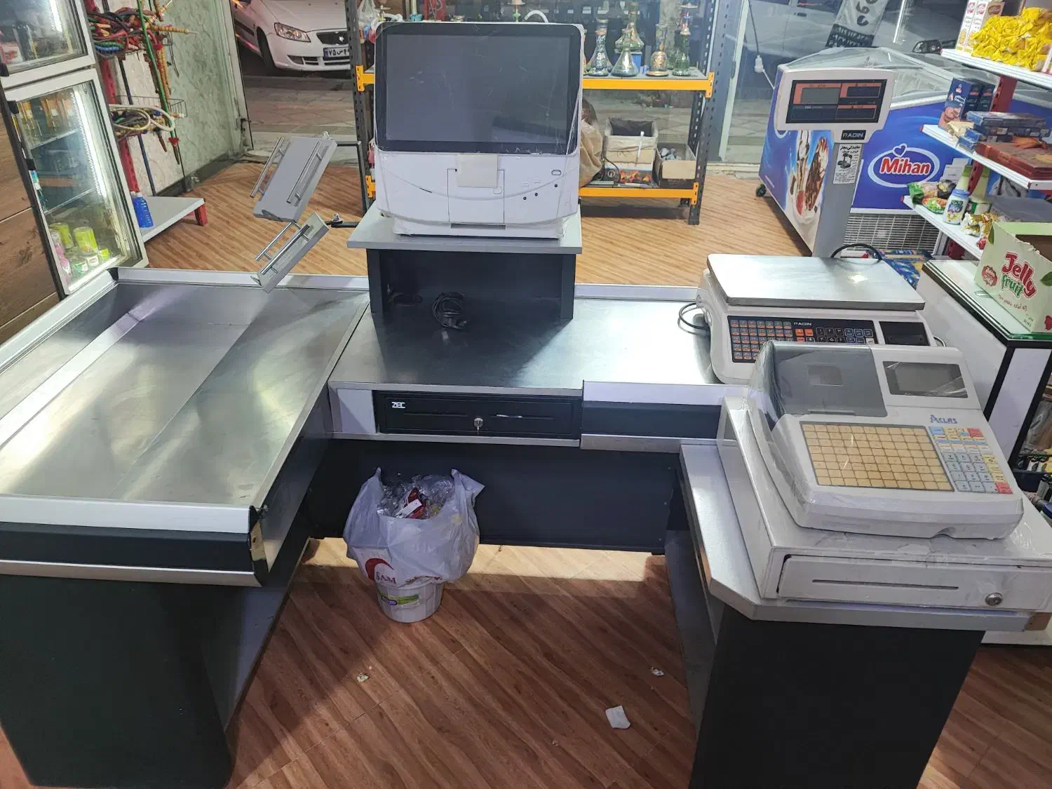 میز فروشگاهی و سیستمهای فروشگاهی و تجهیزات مغازه|فروشگاه و مغازه|شهریار, شهرک وائین|دیوار