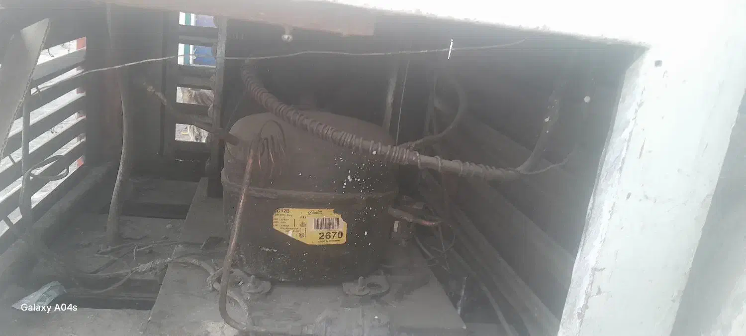 یخچال ایستاده کارکرده تعمیری|یخچال و فریزر|تهران, هفده شهریور|دیوار