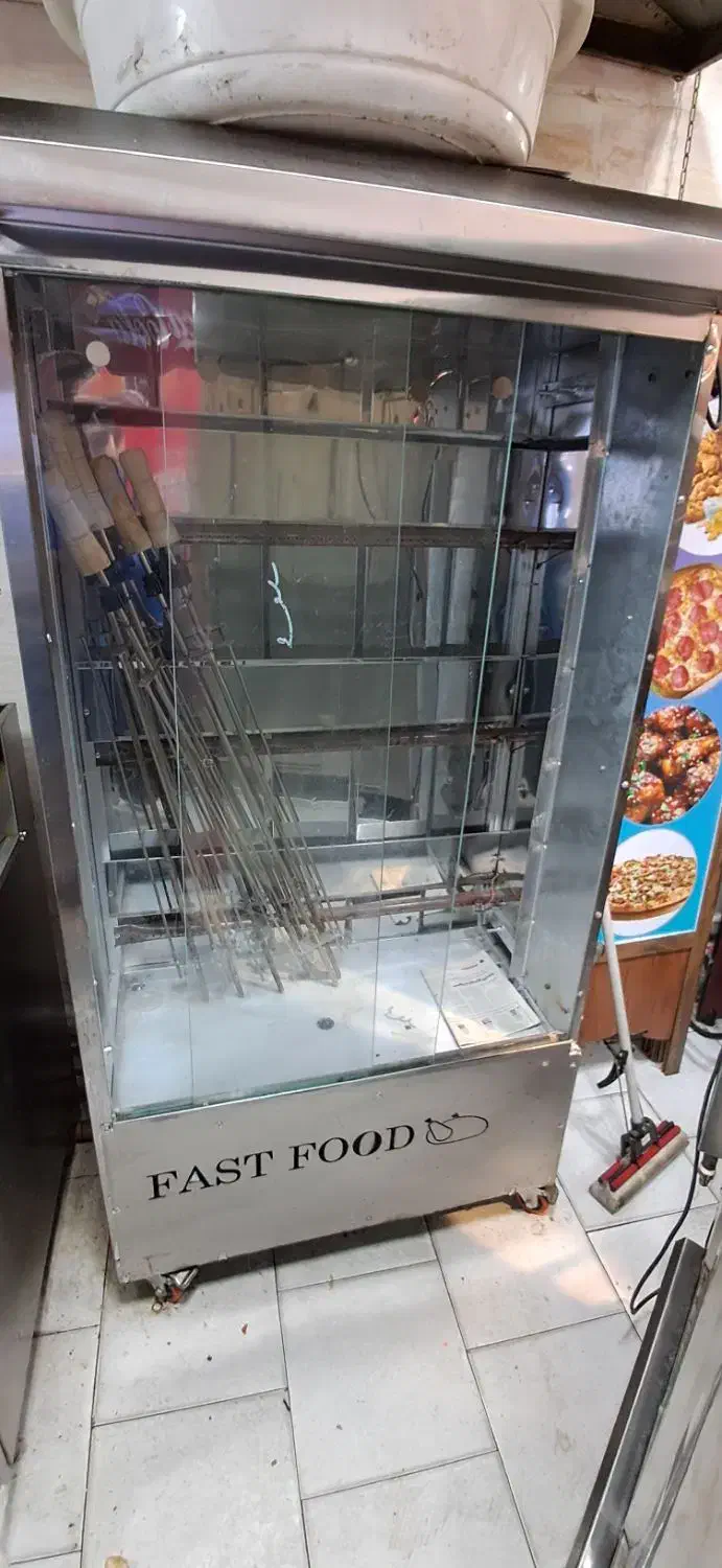 فروش تمامی دستگاهای  لازم برای راه اندازی سوخاری|کافی‌شاپ و رستوران|رشت, آب و برق|دیوار