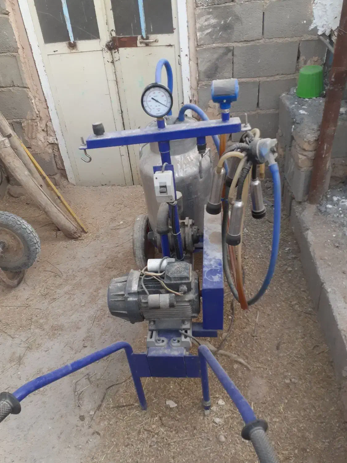 شیردوش دوواحدی درحد نونو|ماشین‌آلات صنعتی|رونیز, |دیوار