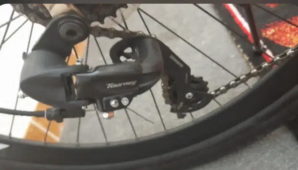 دوچرخه|دوچرخه، اسکیت، اسکوتر|رشت, دباغیان|دیوار