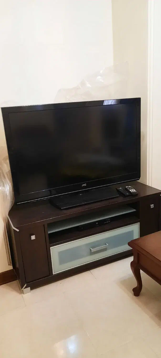 تلویزیون ۴۲ اینچ JVC|تلویزیون و پروژکتور|تهران, شهرک مخابرات|دیوار