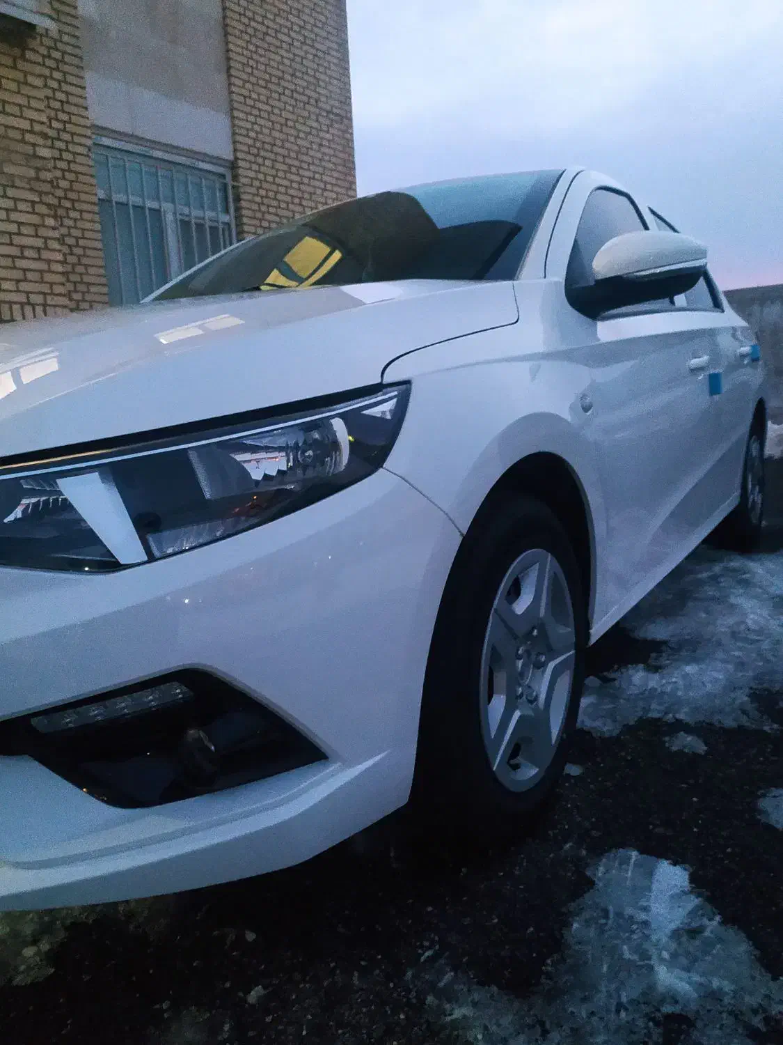 تاراv1پلاس۴۰۴|خودرو سواری و وانت|بانه, |دیوار