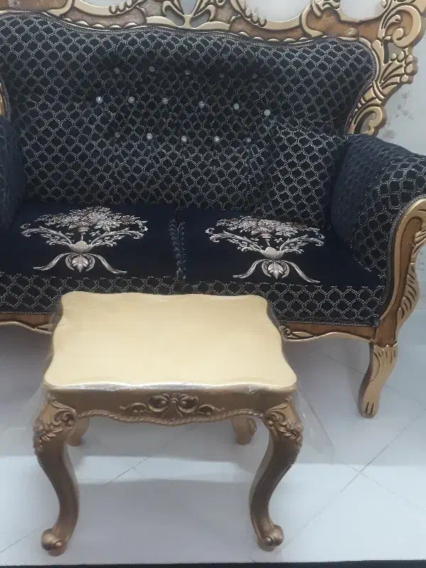 مبل ۷نفر با میز عسل خوری|مبلمان خانگی و میز عسلی|تهران, خاوران|دیوار