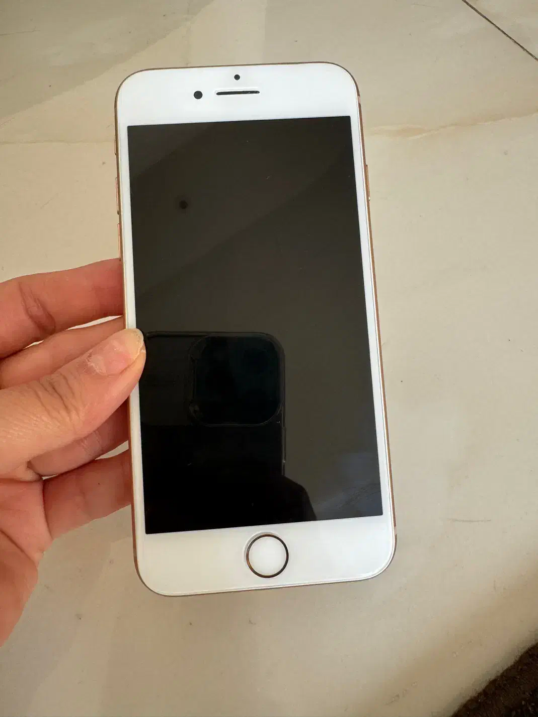 ایفون ۸ حافظه ۶۴GB|موبایل|اصفهان, برازنده|دیوار